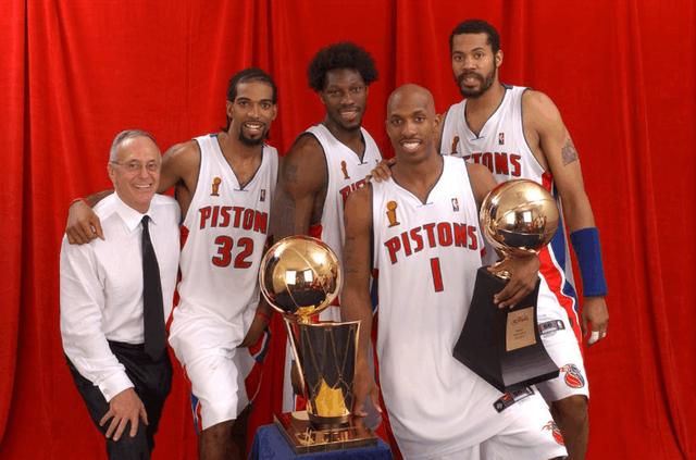 徐梦桃获自由式滑雪世锦赛女子空中技巧银牌.